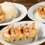 濃口背脂味噌らーめんと餃子 大福帳 - 餃子5個、3個、ランチセット