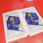 ラーメン二郎 - 付属の海苔＋海苔