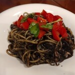 ラ コリーナディ ルーチェ - イカスミのパスタ 1,480円