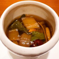 カントニーズ 燕 - 