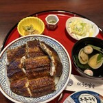 炭焼うな富士 - 上うなぎ丼