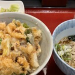 名物げそ天丼と自家製うどん お多福 - 1260円