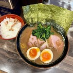 神田ラーメン わいず - 