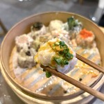 ヤキトリボーイシュウマイガール - ウニ焼売リフト