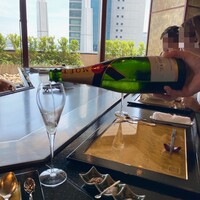 那古亭 - 最初はシャンパンを頂きました