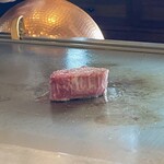 那古亭 - お肉が焼けてきました！