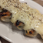 おつまみ餃子 福虎 - チーズ餃子