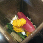 【酢の物】蟹・数の子・ホウレン草・菊花・茗荷