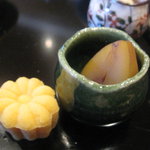 祇園 又吉 - 【八寸】黄身寿司・丹波栗