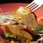 低温調理フォアグラソテー＆燻製合鴨ソテーの盛り合わせ