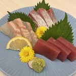 黒豚あじと 福岡赤坂店 - 