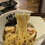 酒肴場 屯 - ツルパツ細ストレート麺