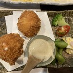 寿し肴和志 - ◉ ずわい蟹のクリームコロッケ　
      　カニ味噌ソース付き　1,580円（税込）