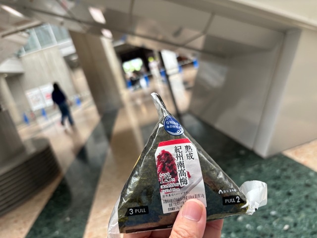 写真 : LAWSON 国際展示場駅前店 （ローソン） - 国際展示場