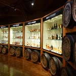 テイスティング・バー - ニッカのウイスキーいろいろ