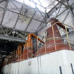 テイスティング・バー - スチルポット！余市にはサイズ違いで手前に4基、奥に3基（現在は使われていないものも含）