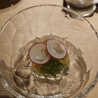 鮨 由う - 
