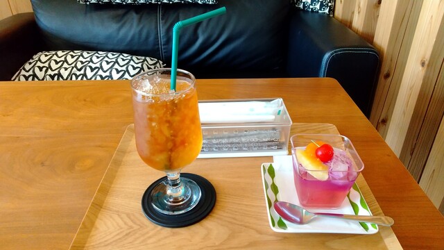 パーラー山と田んぼ 前谷地｜石巻市のカフェ