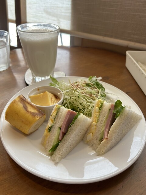 COUNTRY-SIDE （カントリーサイド） - 橋本/パン | 食べログ