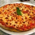 Pizza Express - 料理写真:マルゲリータ