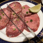 焼肉工房 但馬屋 - 