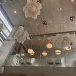サロンド ルイ ジュエリーカフェ - 天井