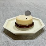 パティスリーグラム - カシス・ヴァニーユ