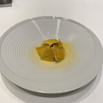 Takumi - みかんのオーブン焼き セミドライのみかん 焼いたミカンのマーマレード みかんの皮とパウダーの焼きメレンゲ 紅茶のブランマンジェ