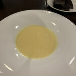 部位ごとに調理法を変える豚肉専門店 グロワグロワ - 