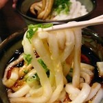 玉子入伊勢うどん500円･伊勢うどん450円
