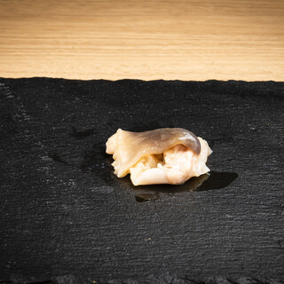 市場に買参権を持っているからこそ提供できる海鮮の数々