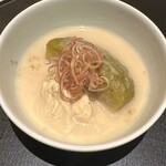 味幸 - 賀茂茄子　湯葉　白味噌仕立て