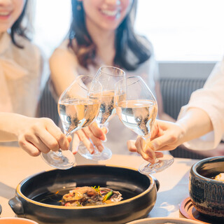 女子会・宴会におすすめ◎ドリンクフリーフロー付きコース