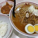 蒙古タンメン中本 - 