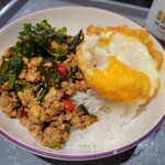 Royal Orchid Lounge - 