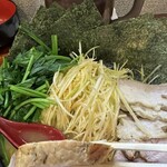 横浜家系らーめん 天王家 - スモークチャーシュー。厚み。前回よりサービスの良い厚みな気がする！