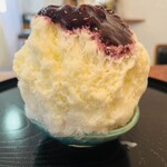 こひる庵 - 味見氷ベリーソース　200円