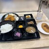 市川パーキングエリア 食堂コーナー