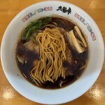 麺to飯 三輪車 - 平打ちストレート中細麺