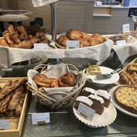RITUEL Brasserie & Cafe 虎ノ門 - パンたち