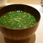 鮨 さいとう - ＜2014年3月＞シンプルな赤だしです。けれど奥深い。