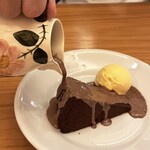 バル ポルティージョ - チョコレートケーキ