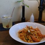 喫茶ミンカ - ナポリタンとレスカ