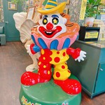 ラッキーピエロ 戸倉店 - 