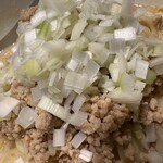 高崎はた山 - 【2024.7.9(火)】冷し担担麺（並盛・180g）＋そぼろ御飯1,400円の冷し担担麵