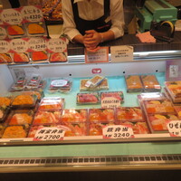 ひぜん - 売り場