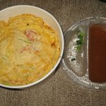 MADE IN JAPAN かにチャーハンの店 - 「かに玉チャーハン(\680)」をテイクアウトするとこんな感じ。