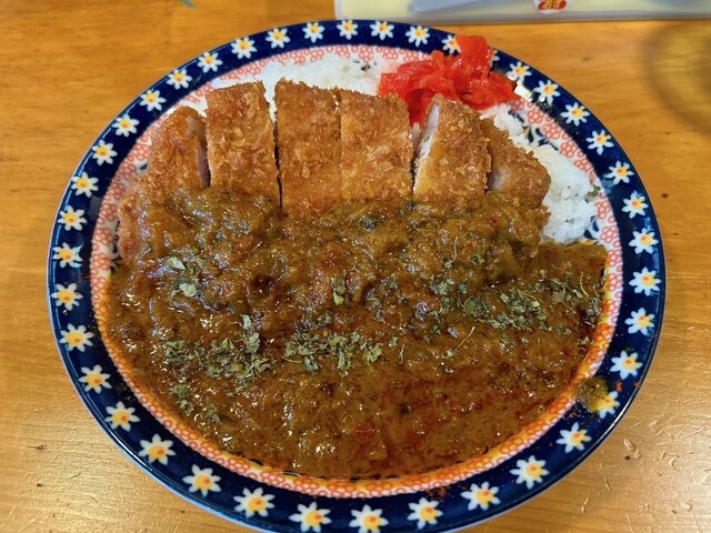 カツカレー専門店　カリーハウス マシャーーラ - 黒松（カレー）の写真