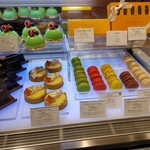 フレデリック カッセル 銀座三越店 - 