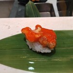 立食い寿司 根室花まる - 赤ほや